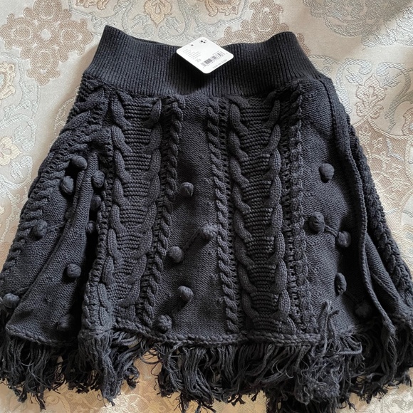Free People Black Cable Knit PomPom Skater Skirt XS New with Tags - Picture 2 of 5